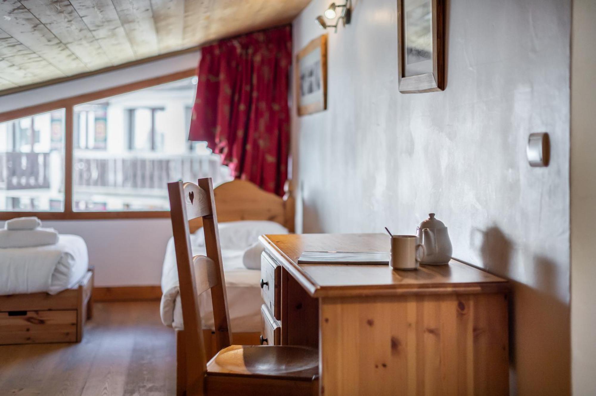 Les Suites Du Val Claret By Explorhome تينْيِ الغرفة الصورة